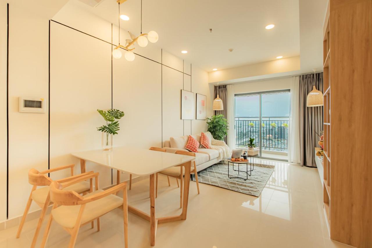 9trip In Soho - 3 Bedrooms In District 1, Next To Bui Vien Walking Street - Free Saigon Nightlife Walking Tour