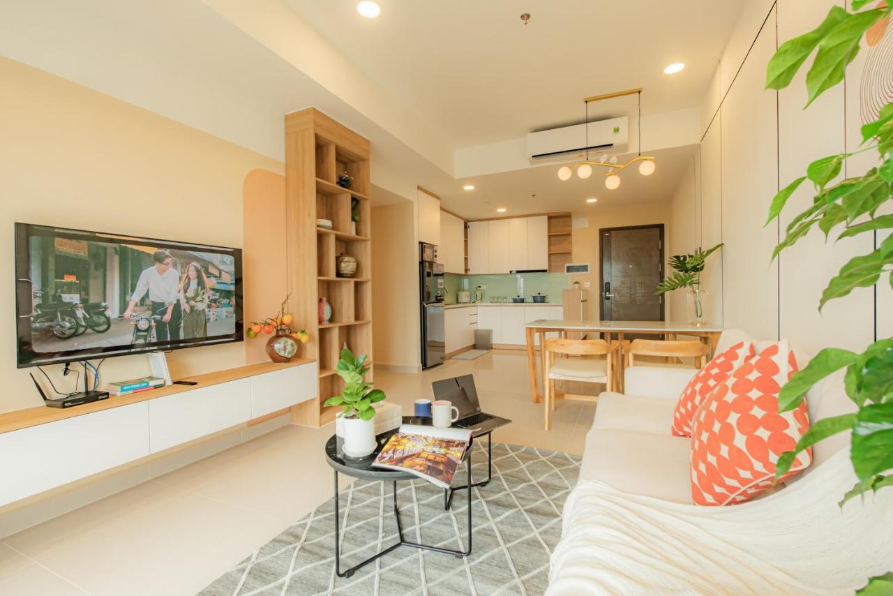 Apartment 9trip In Soho - 3 Bedrooms In District 1, Next To Bui Vien Walking Street - Free Saigon Nightlife Walking Tour *