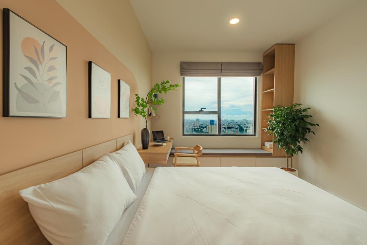 Apartment 9trip In Soho - 3 Bedrooms In District 1, Next To Bui Vien Walking Street - Free Saigon Nightlife Walking Tour